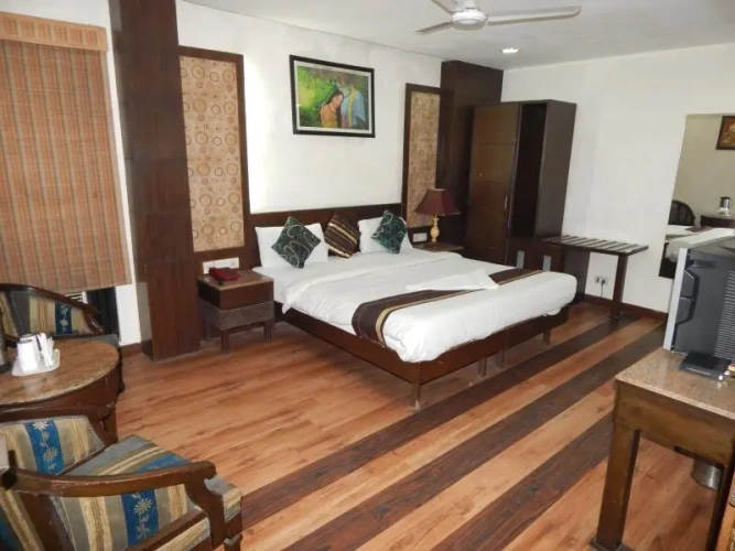 Double Suite