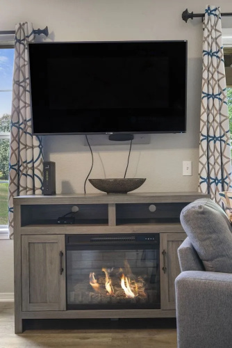 Branson Fall Creek Retreat w/ Deck Views!