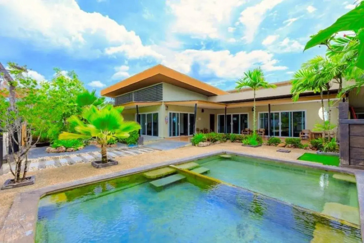 Saline Hot Spring Resort