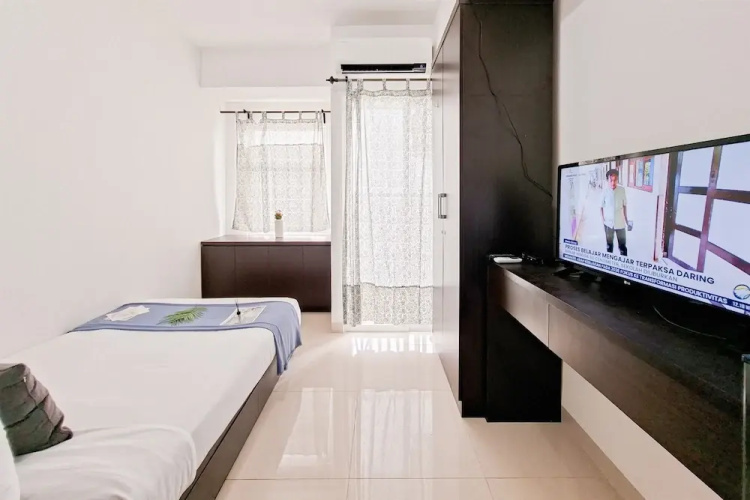 Basic Studio Near Cisauk Station At Serpong Garden Apartment