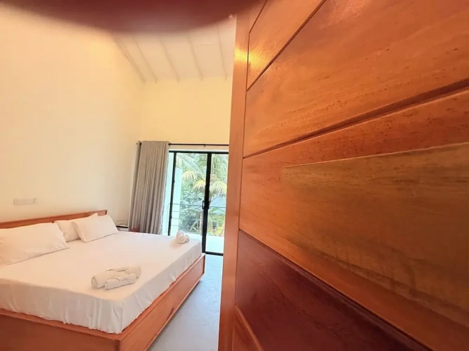 Deluxe Double room with balcony and with garden view
