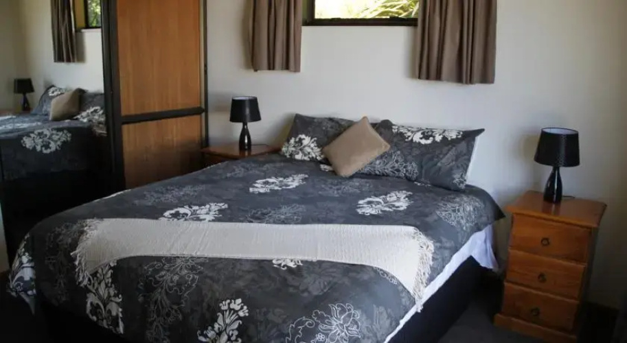 Harbour View House