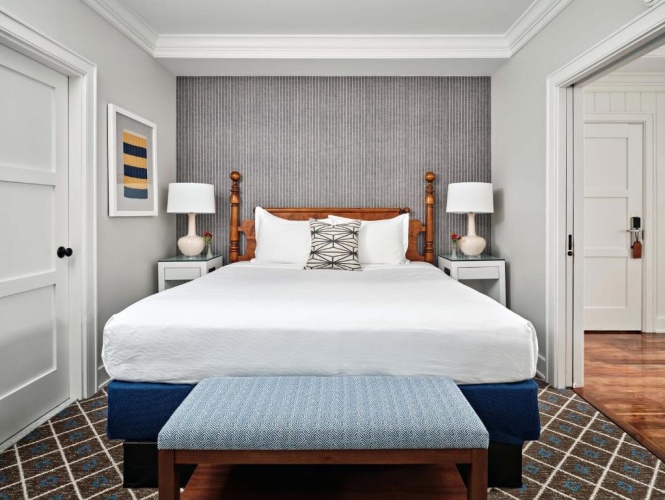 1 Bedroom Suite