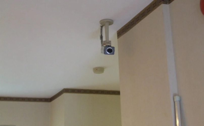 Green Life SrirachaOver view