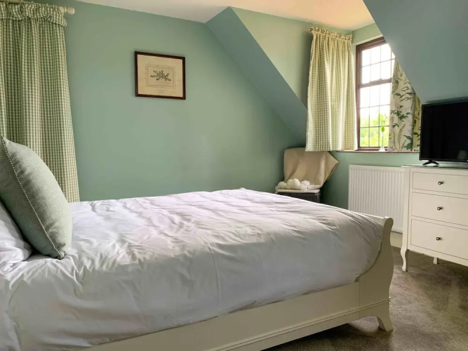 Mortons Manor