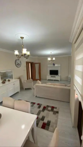 Ai̇port Happy House