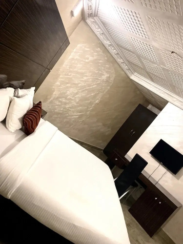 Serob Hotel