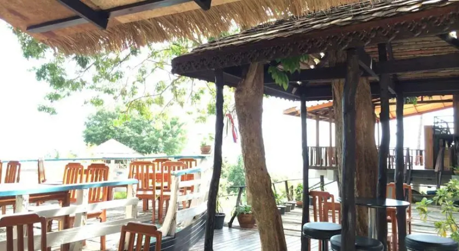 Great View Resort Bed And Bar