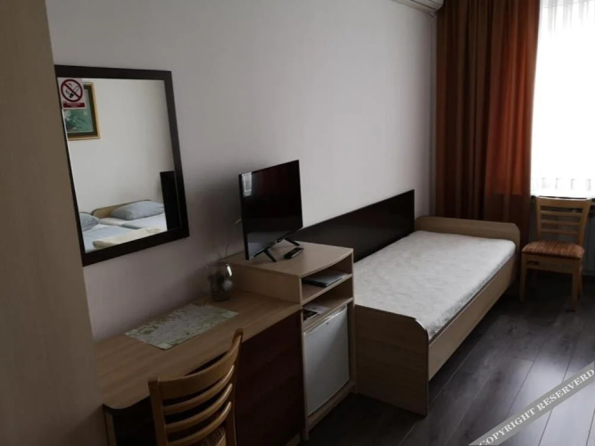 Rooms Lara