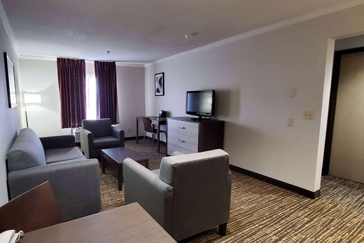 Guest rooms