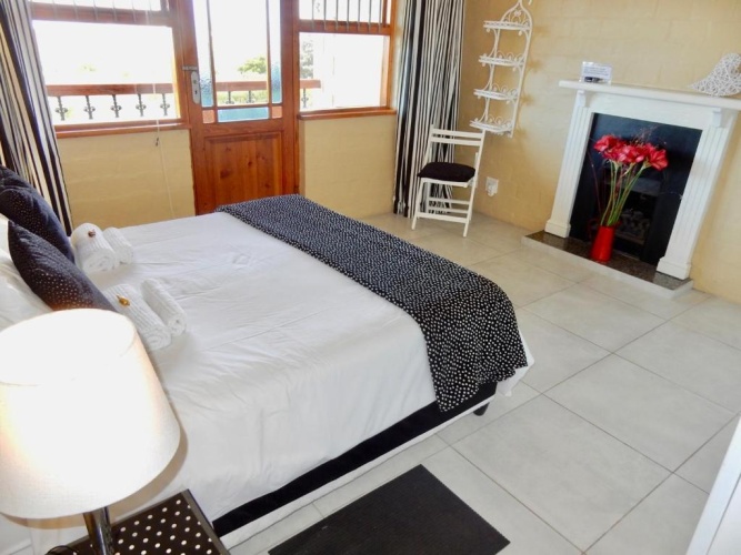 3 Bedrooms Double Cottage