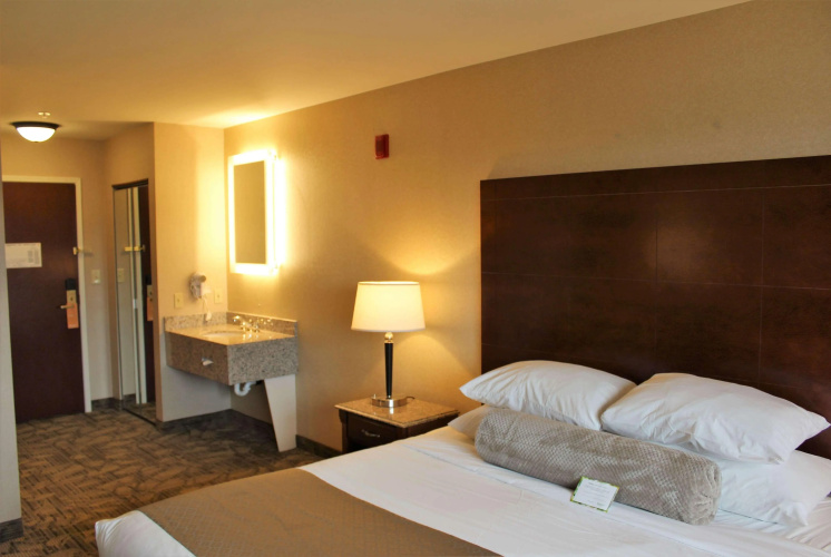 Medallion Inn & Suites