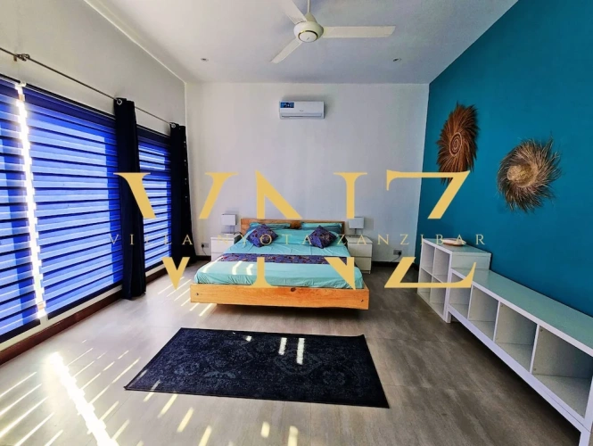 2 Bedrooms Villa