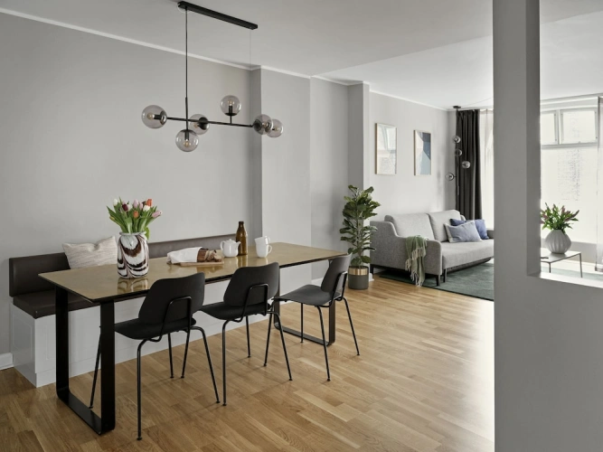 3 Bedrooms Apartment