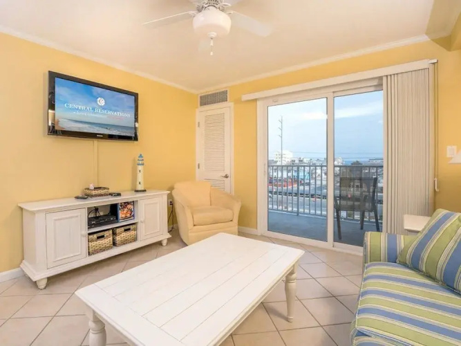 Makai 310 Ocean View by RedAwning