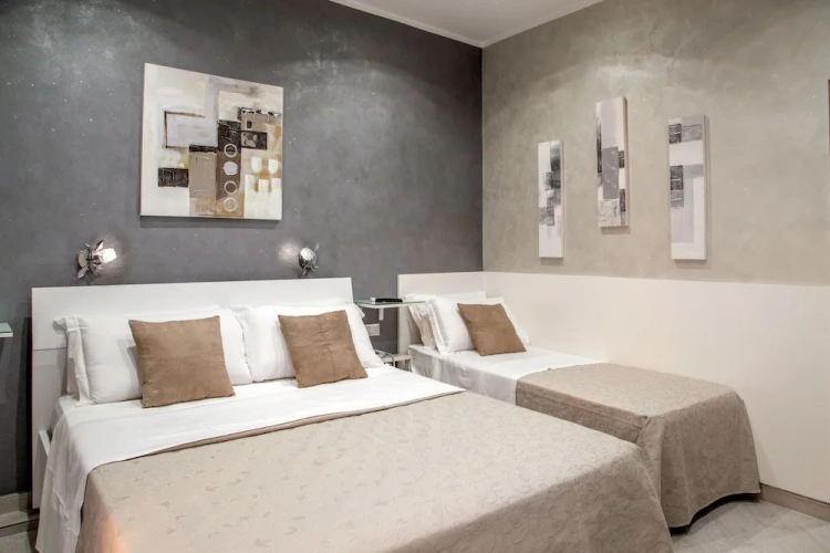 1 Bedroom Deluxe Triple room