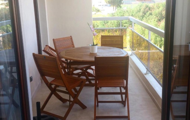 Apartment with sea view
