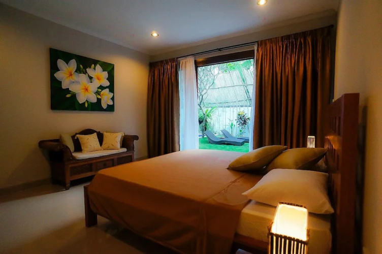 Sunrise Hotel