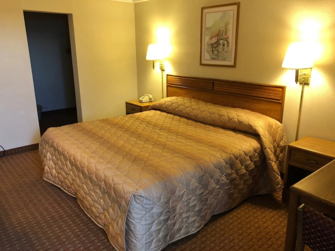Relax inn Ruston