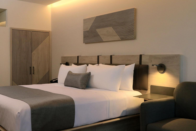 City Express Plus By Marriott Monterrey Centro