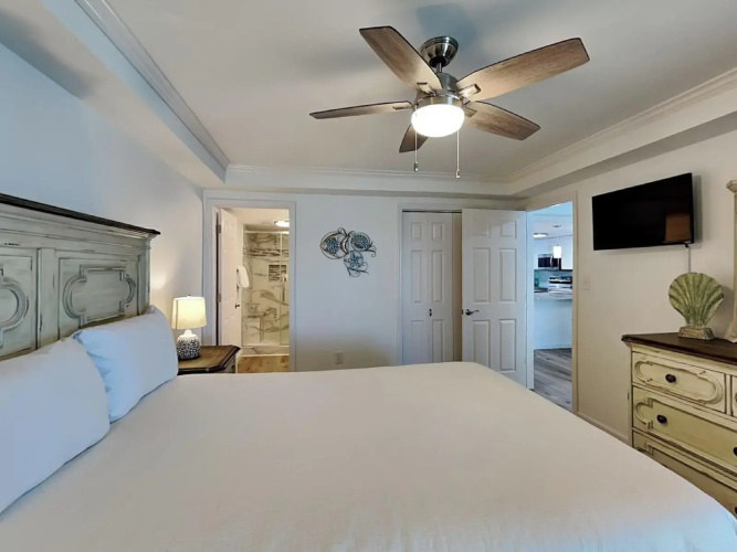 Gulf Tower 12C condo