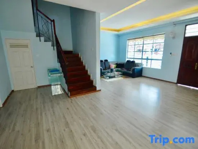 Puteri Indah Homestay