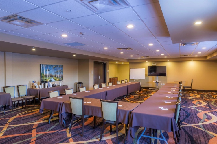 Best Western Plus Fox Creek photo 32