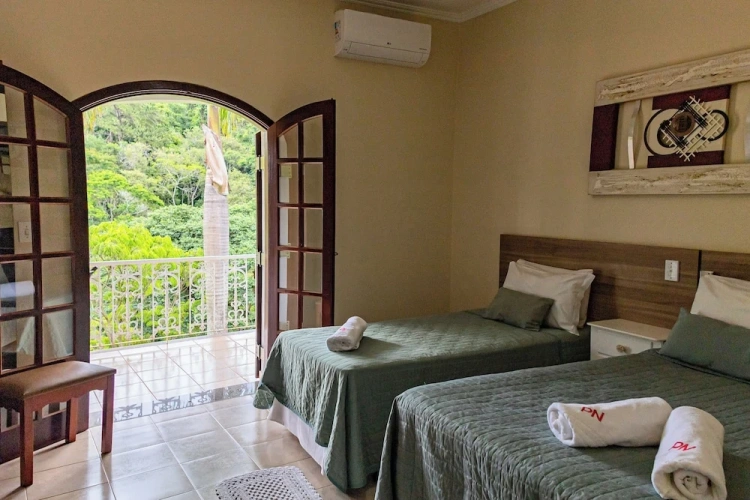 Deluxe Triple room