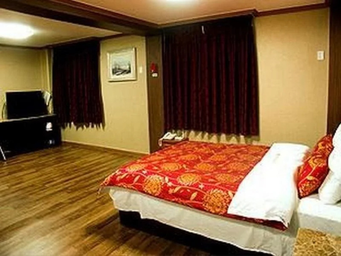 Kyungwon BIZ Motel