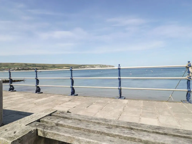 Old Harry Cottage 16