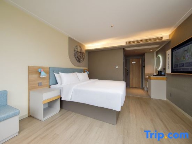Standard Double room with view