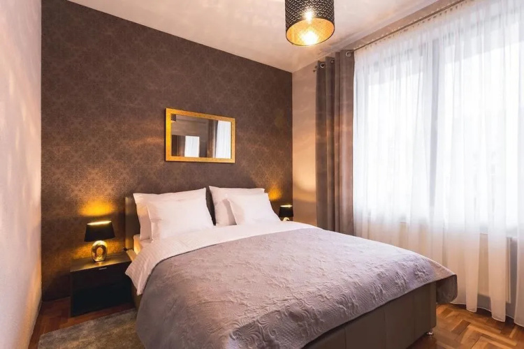 Laufer Apartment