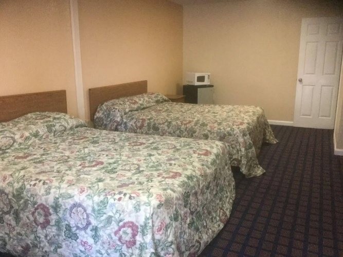 Budget Inn Express