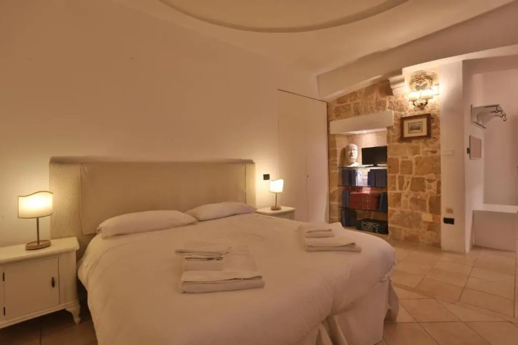 Classic Double room with balcony and with view