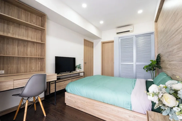 2 Bedrooms Apartment