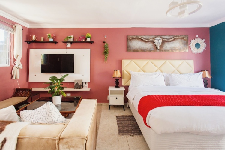 1 Bedroom Luxury Suite with pool view