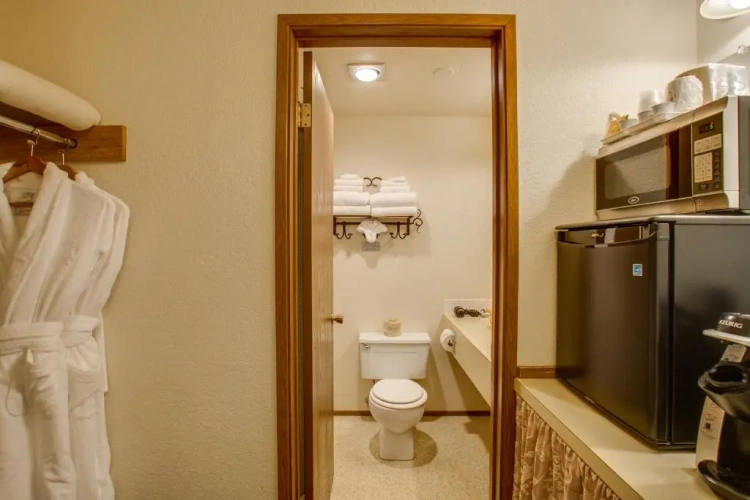 Quadruple Suite
