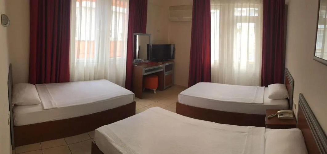 Kadeer Hotel