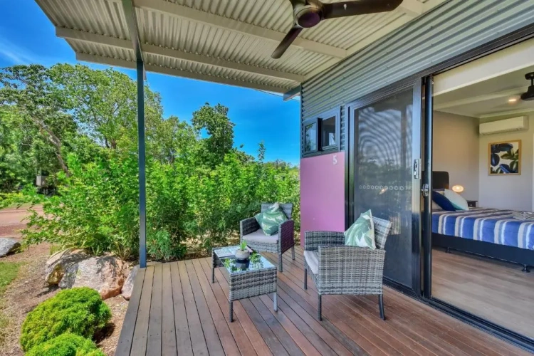 1 Bedroom Bungalow