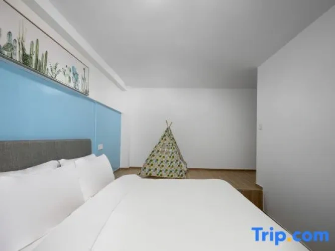 2 Bedrooms Family Duplex Suite with sea view