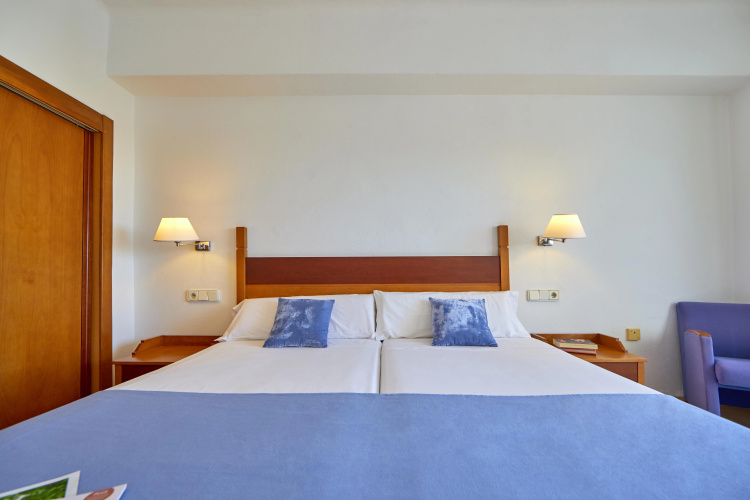 Gavimar Cala Gran Hotel and Apartments