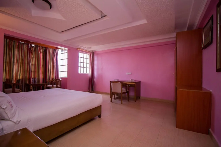 Jarika County Lodge