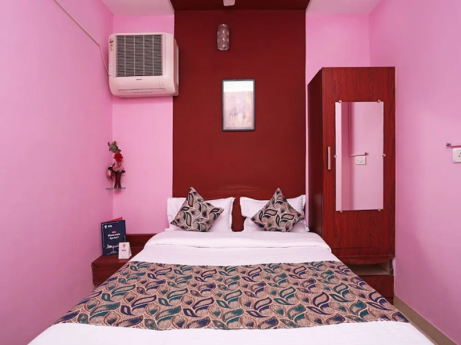 OYO 10190 Hotel Gagan Grant