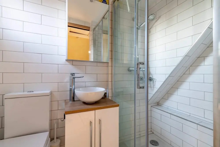 Beautiful Two Bedroom Abode In Clapham