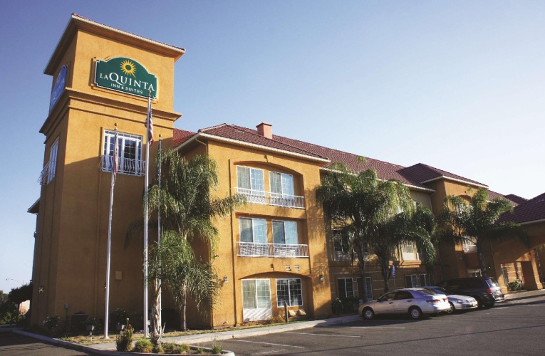 Deluxe Double Suite