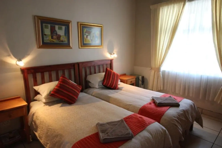 3 Bedrooms Chalet