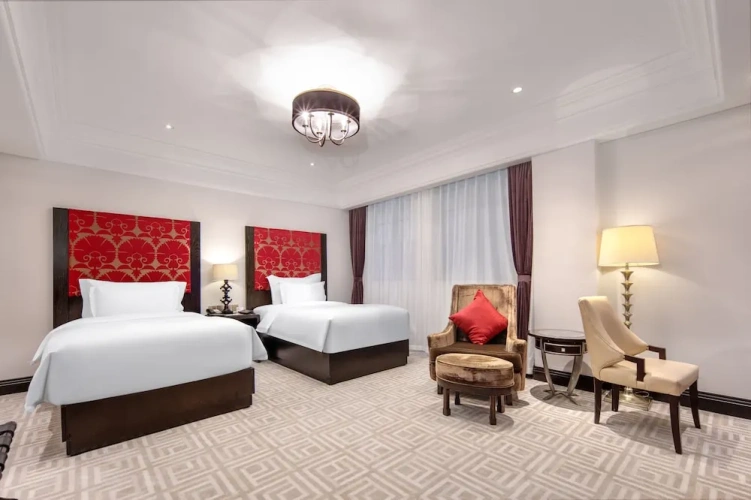 Shanghai Grand Twin room