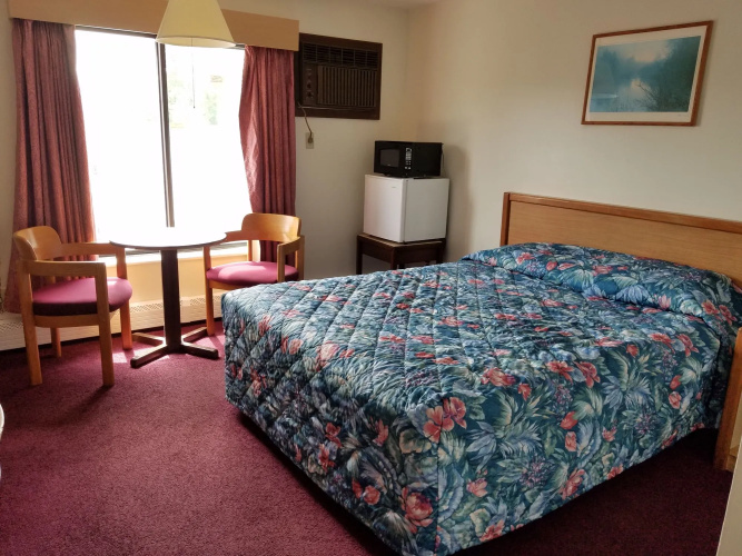 Hampton Village Inn