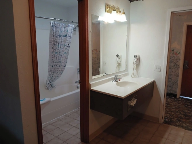 Economy Double room with land view