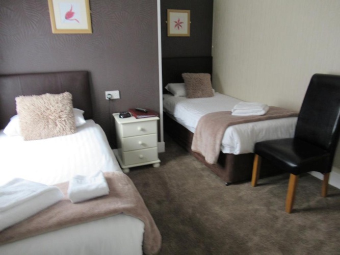 Standard Twin room
